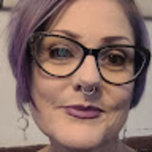 Meet your Posher, Suzanne